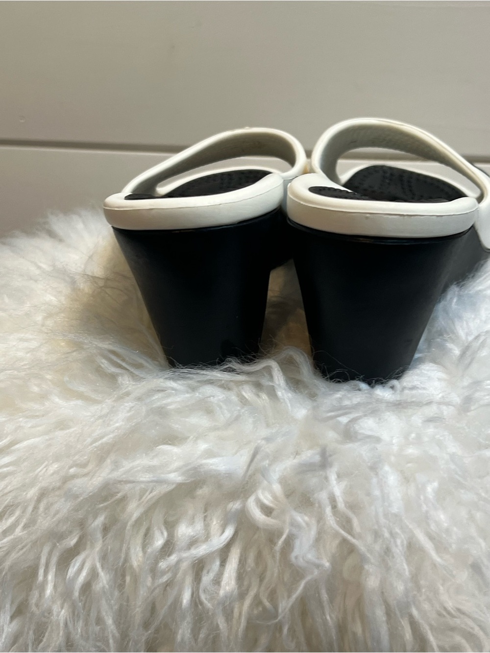Crocs Sassari Women's Size 9 | Black White Wedge Heels Open Toe | Pool Boat - Picture 8 of 13
